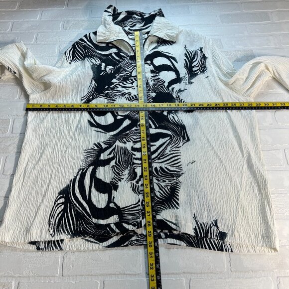 CAROLINE ROSE Jacket Topper Womens 3X White Black Textured Zip‎ Up Artsy Animal - Picture 2 of 13